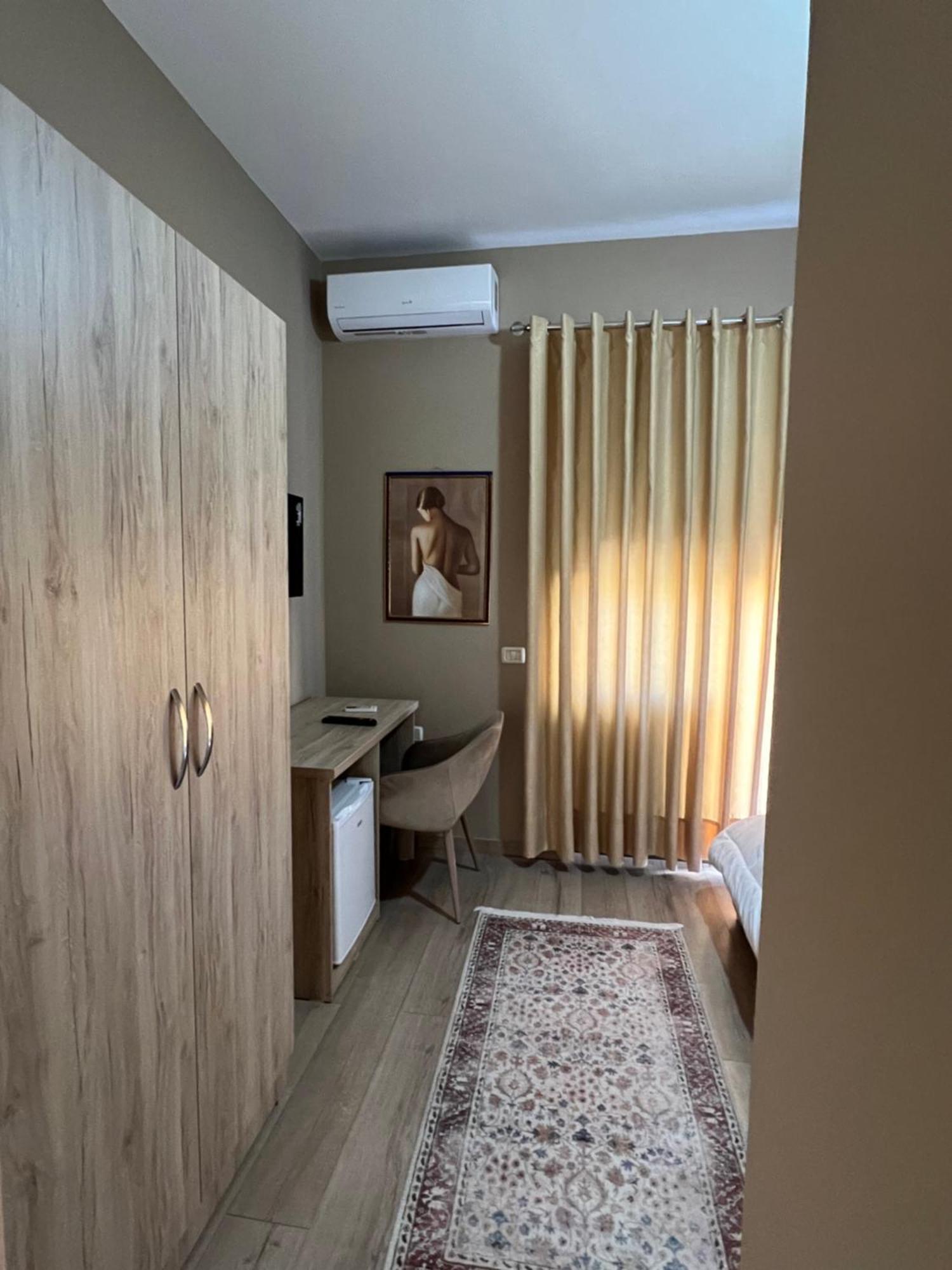Hotel Vila Arbri Μπεράτ Εξωτερικό φωτογραφία